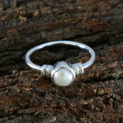 Yasmine Sophisticated White Solitaire Ring