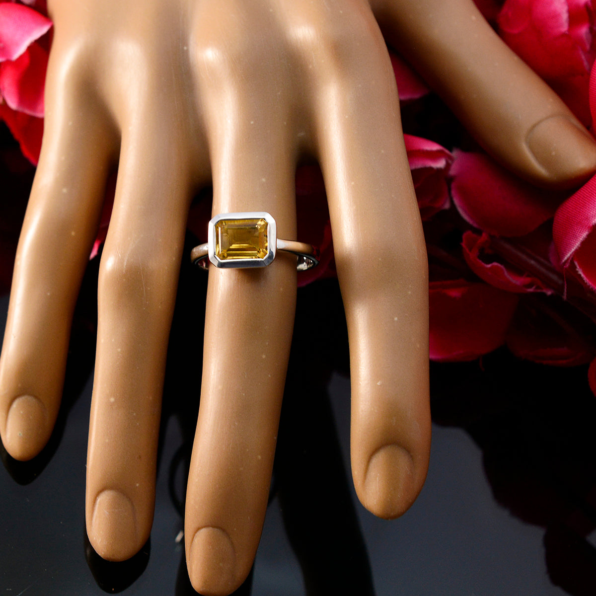 Victoria Yellow Solitaire Ring India with Citrine Gemstone
