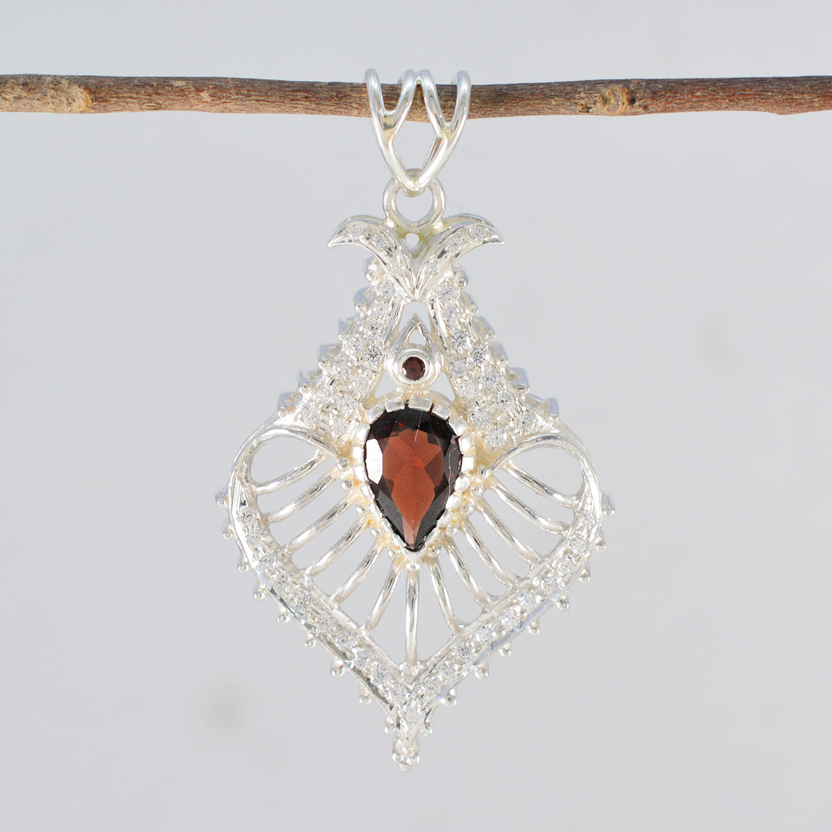 Teresa Pendant Love Collection - Elegant Silver Design