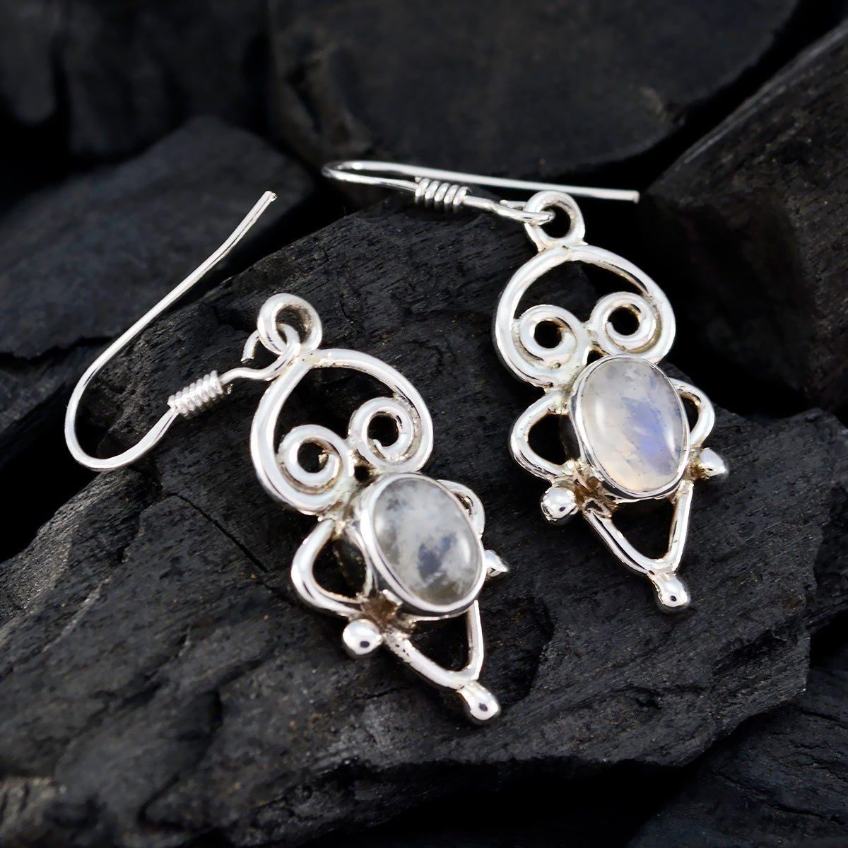 Dayana White Dangle Earrings with Elegant Design